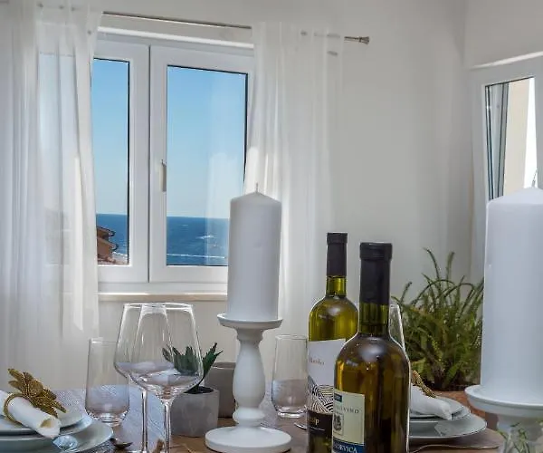 Golden View Penthouse Apartman