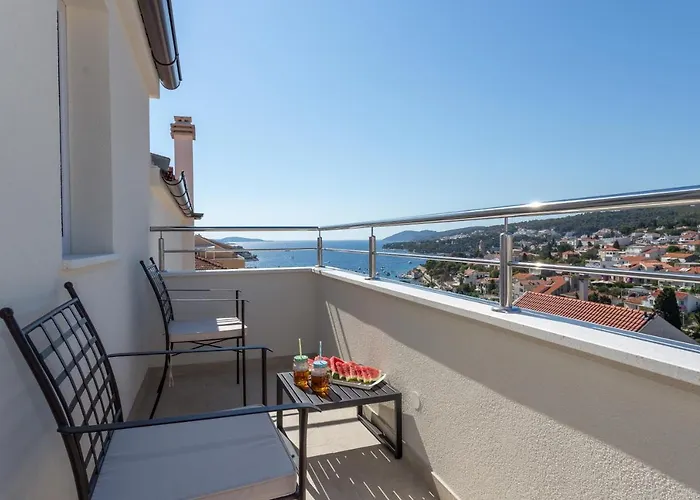 Golden View Penthouse Apartman